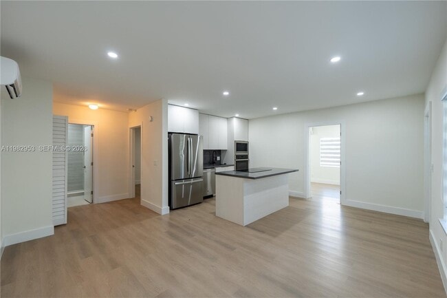 1615 NE 9th St in Fort Lauderdale, FL - Building Photo - Building Photo