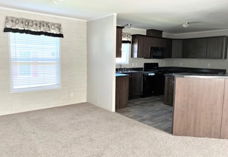 16703 Fall River Rd in Holly, MI - Building Photo - Building Photo