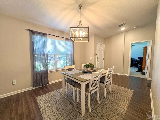 3537 Conley Dr in Cantonment, FL - Building Photo - Building Photo