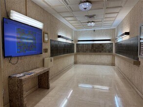 600 Three Islands Blvd, Unit 101 in Hallandale Beach, FL - Building Photo - Building Photo