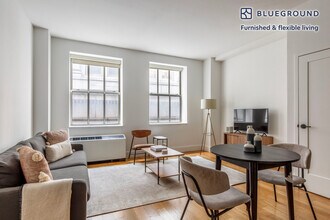 63 Wall St in New York, NY - Building Photo - Building Photo