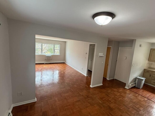 property at 3615 Waldo Ave