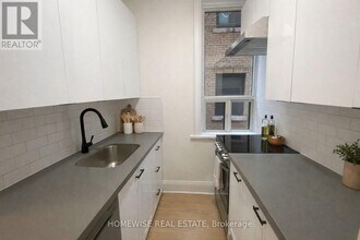 1542 King St W in Toronto, ON - Building Photo - Building Photo