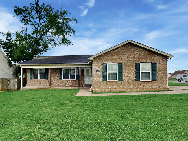 property at 1667 Antebellum Dr
