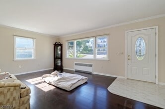 6 Roscoe Ave in Madison, NJ - Building Photo - Building Photo