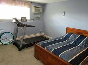 12 Williamsburg Ct, Unit 2 in Shrewsbury, MA - Building Photo - Building Photo