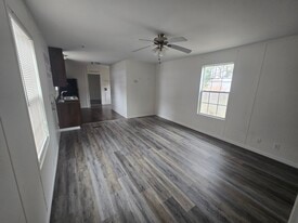 111 Merrywood Dr in Goldsboro, NC - Building Photo