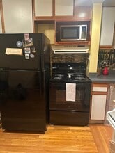 198 Alsace St in Manchester, NH - Building Photo - Building Photo