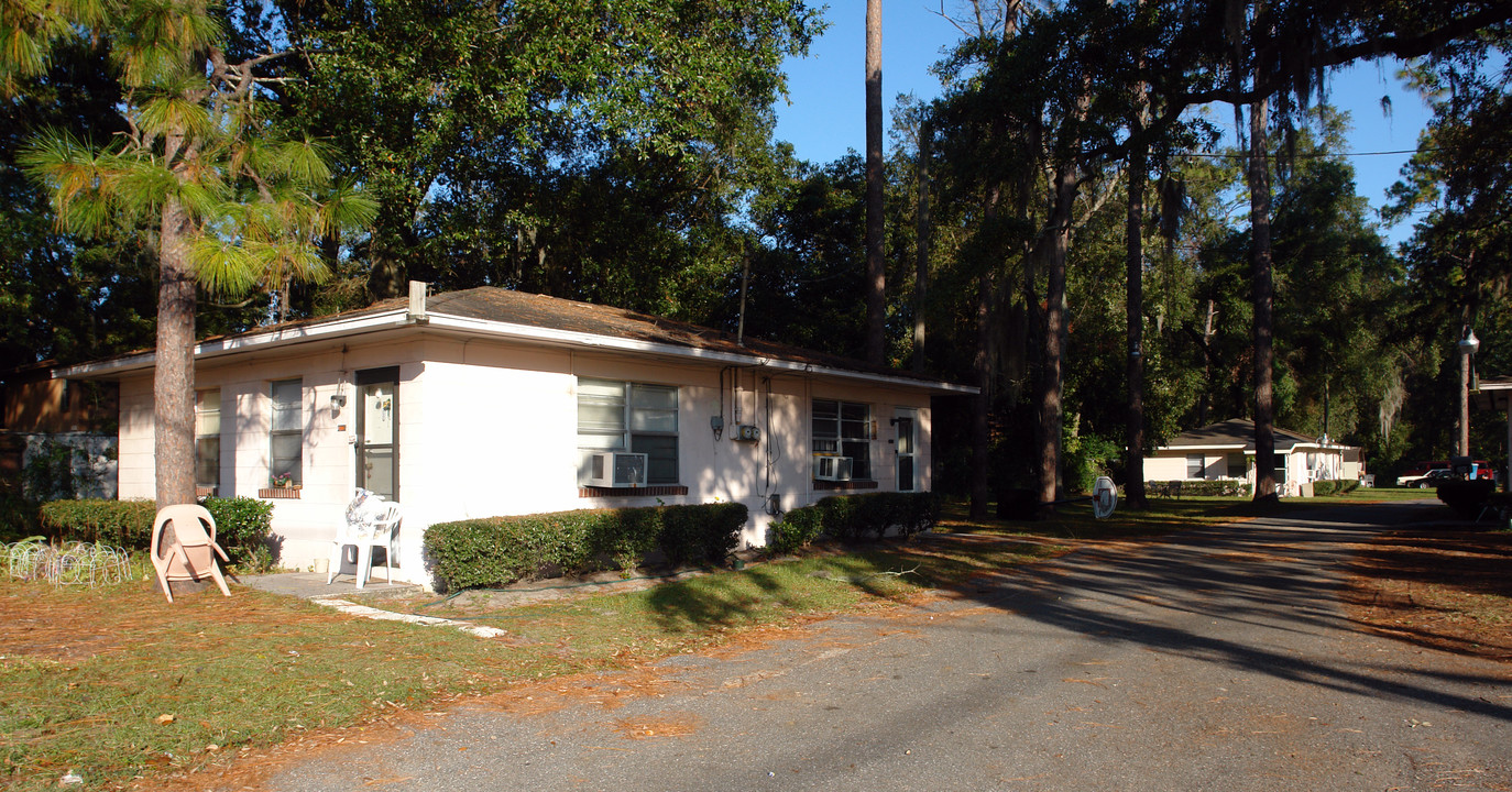 Sisters Incorporated in Jacksonville, FL - Foto de edificio