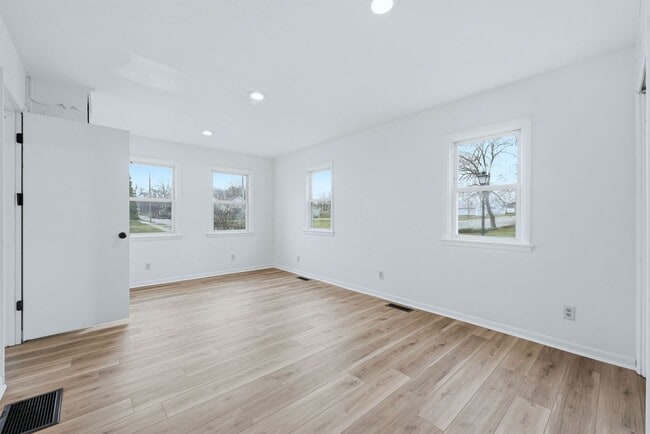 3120 Warsaw St in Fort Wayne, IN - Building Photo - Building Photo