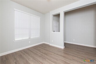 5114 Dauphin Dr in Belton, TX - Building Photo - Building Photo