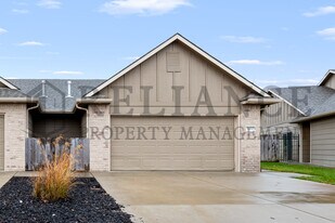 3411 E Aster St in Derby, KS - Building Photo