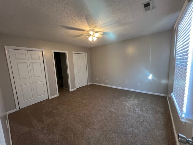 187 Lee's Ml Dr in Newport News, VA - Building Photo - Building Photo