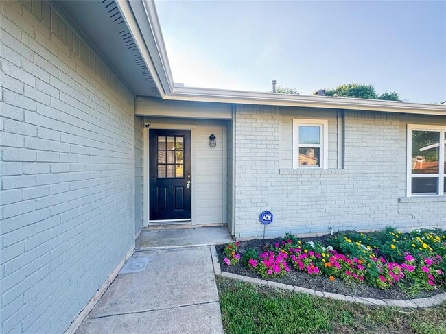 6404 Woodhue Dr in Austin, TX - Building Photo - Building Photo