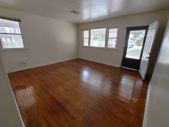 2299 Piping Tree Ferry Rd in Mechanicsville, VA - Building Photo - Building Photo