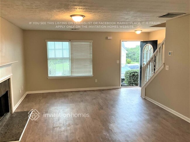 6866 Smoke Ridge Dr in College Park, GA - Building Photo - Building Photo