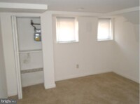 711 Portland St photo'