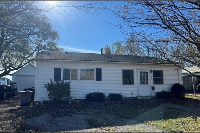 property at 117 Woodlawn Ave