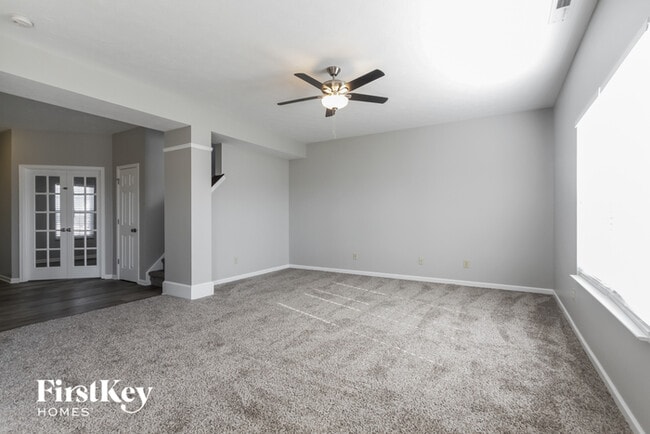 665 Loon Ln in Greenwood, IN - Building Photo - Building Photo