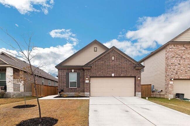 227 Outlaw Dr in Jarrell, TX - Building Photo - Building Photo