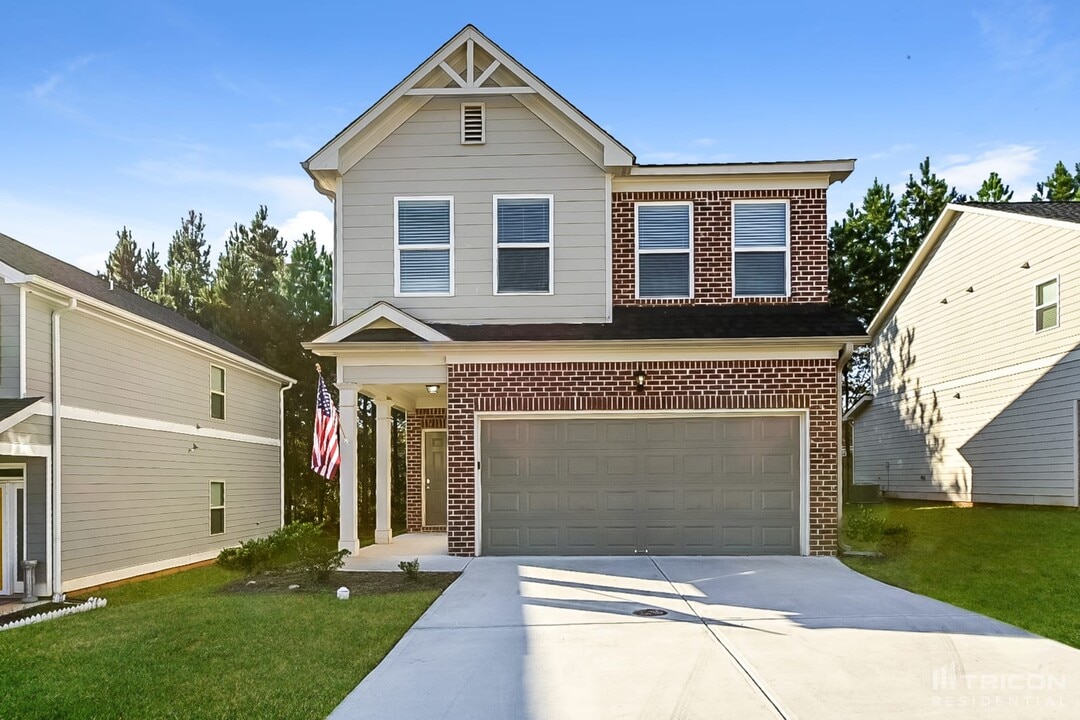 2279 Wentworth Park Dr in Morrow, GA - Building Photo