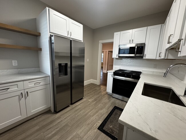 property at 6 Radcliffe Rd