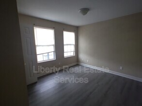 114 Governors Blvd in Hinesville, GA - Building Photo - Building Photo
