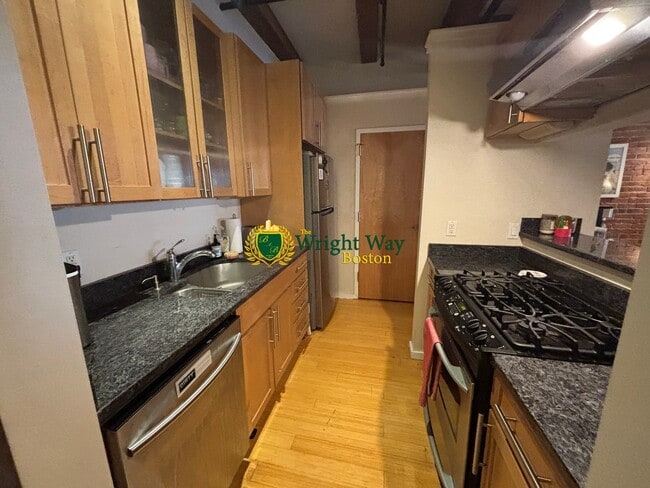 property at 254 Friend St