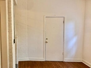 1323 Anacostia Rd SE in Washington, DC - Foto de edificio - Building Photo