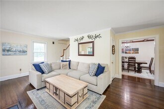 29 Willetts Rd in Harrison, NY - Building Photo - Building Photo