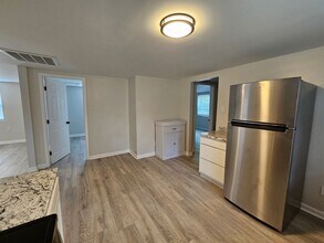5307 Clover Ave in Louisville, KY - Building Photo - Building Photo