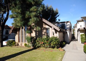 501 Marguerite Ave in Corona Del Mar, CA - Building Photo