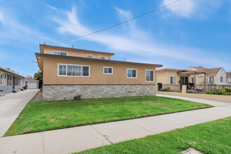 11512 Oxford Ave in Hawthorne, CA - Building Photo - Building Photo