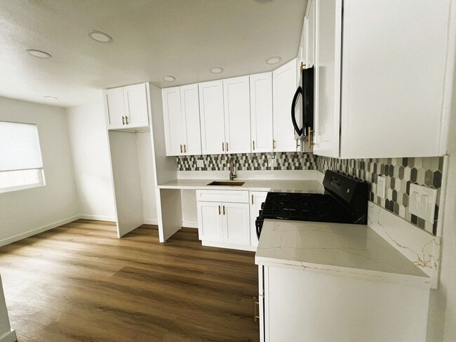 property at 13811 La Pat Pl