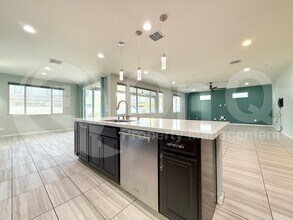 261 E Wisteria Dr in Chandler, AZ - Building Photo - Building Photo