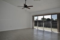 11033 SW 124th Ct in Miami, FL - Building Photo - Building Photo