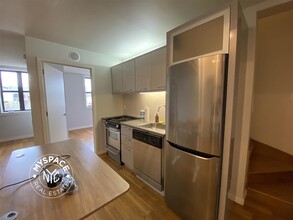 100 Dupont St, Unit 3H in Brooklyn, NY - Building Photo - Building Photo