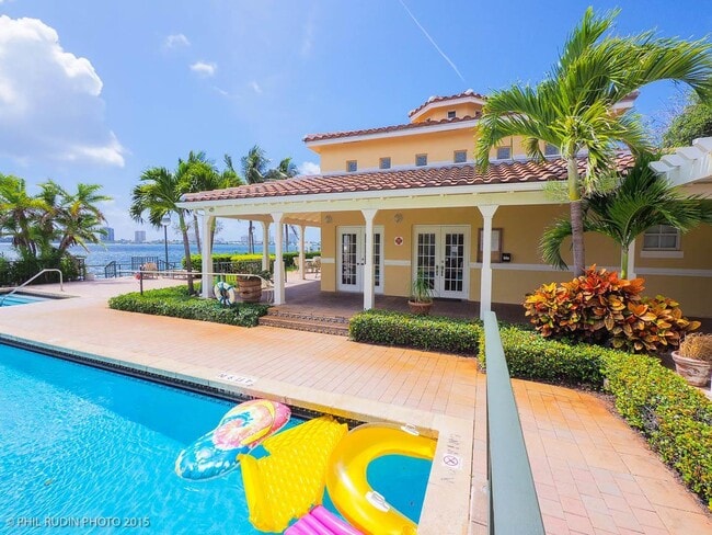 property at 1040 Lake Shore Dr
