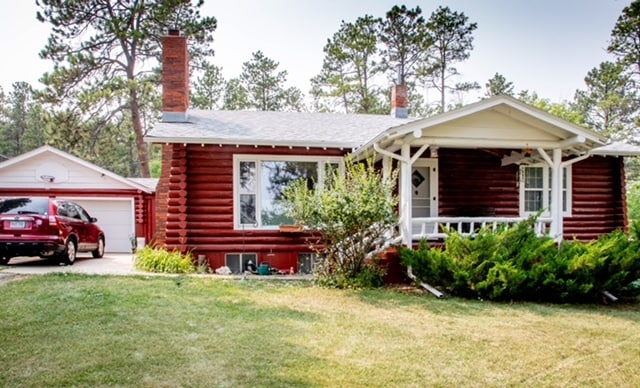 213 N Berry Pine Rd in Rapid City, SD - Building Photo