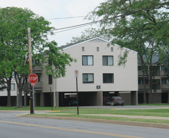 Lock Haven Gardens in Lock Haven, PA - Building Photo - Building Photo