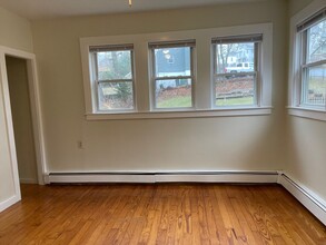 7 Spruce St-Unit -2 in Clinton, MA - Building Photo - Building Photo