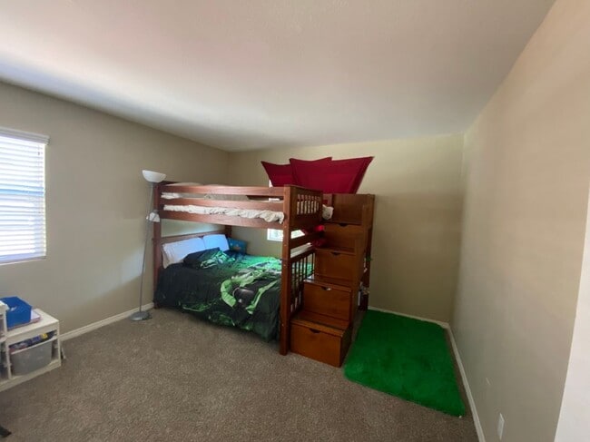 53226 Compassion Way in Lake Elsinore, CA - Foto de edificio - Building Photo