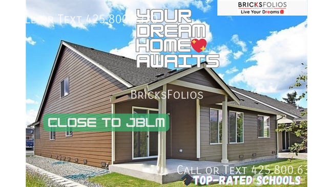 property at 9109 Carlos Wy NE