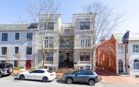 1613 30th St NW in Washington, DC - Foto de edificio - Building Photo