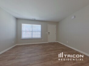42 Denali Cir in Elgin, SC - Building Photo - Building Photo