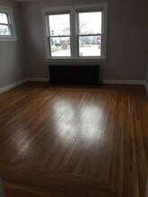 3095 Glenmore Ave, Unit 2 in Cincinnati, OH - Building Photo - Building Photo