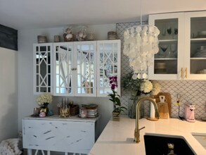 3547 Longmeadow, Unit 24 in Sarasota, FL - Foto de edificio - Building Photo