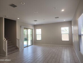 6519 E Bluefield Ave in Phoenix, AZ - Building Photo - Building Photo