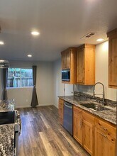 3434 Odin Ct in Redding, CA - Foto de edificio - Building Photo