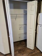 1054-1056 Zephyr Hill Ave in Eau Claire, WI - Building Photo - Building Photo